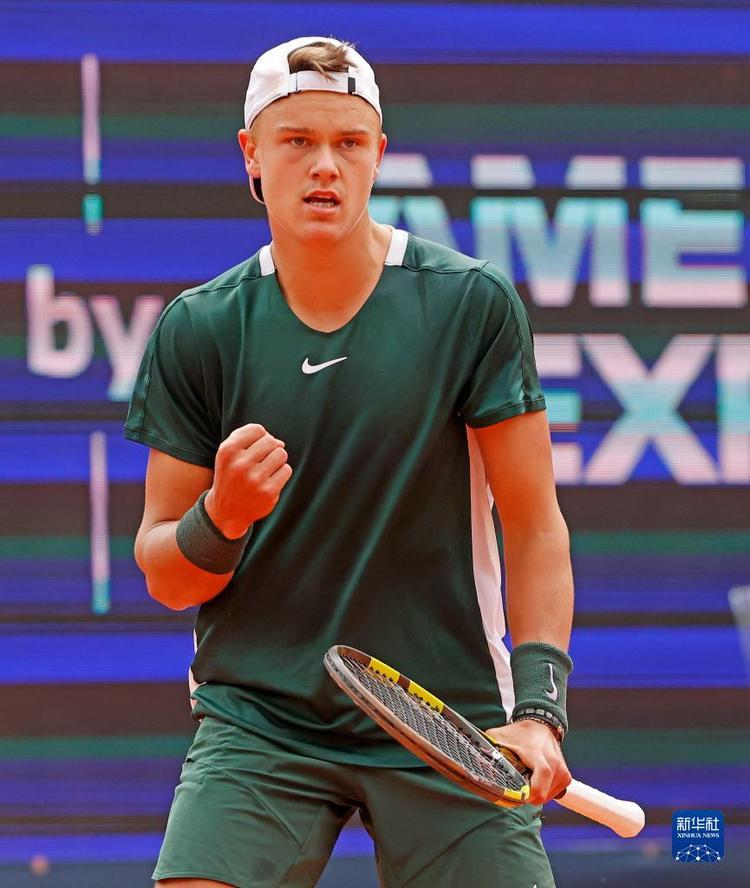 场时间而逐 场时间而逐